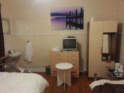 фото отеля Heavenly Nights Guest House