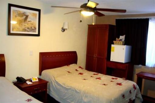 фото отеля Hotel Rincon Real Suites