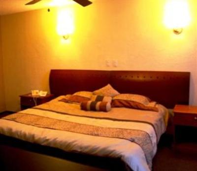 фото отеля Hotel Rincon Real Suites