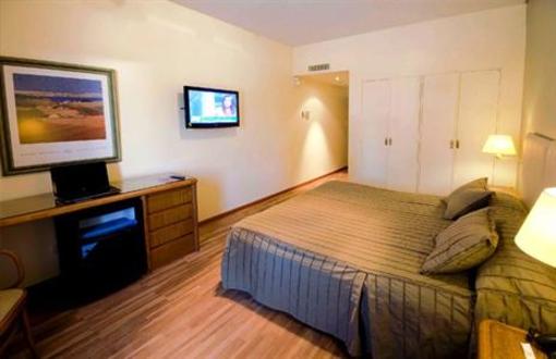 фото отеля Hotel Argos Bahia Blanca