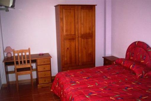 фото отеля Hostal Donaire