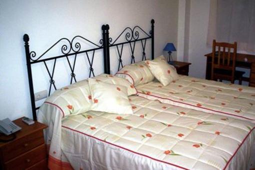 фото отеля Hostal Donaire