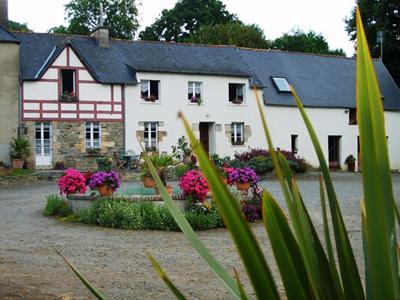 фото отеля Chambres d'Hotes La Ferme de Bizoin