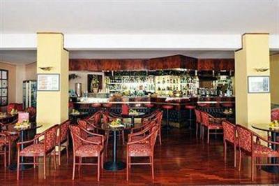 фото отеля Internazionale Hotel Torri del Benaco