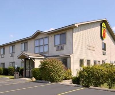 фото отеля Pinckneyville Inn