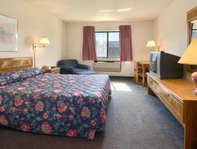 фото отеля Pinckneyville Inn