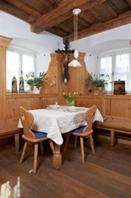 фото отеля Landhaus Krone Steinach