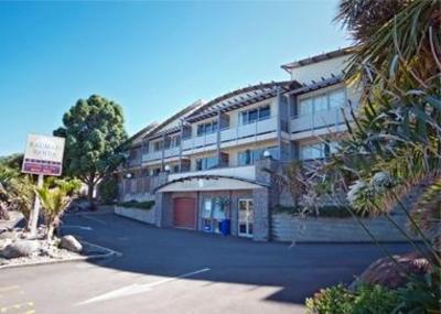 фото отеля Raumati Sands Resort