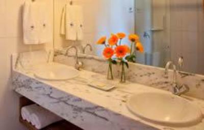 фото отеля Malibu Plaza Hotel