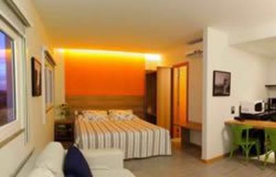фото отеля Malibu Plaza Hotel
