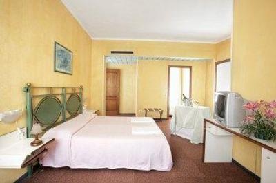 фото отеля Hotel Majore