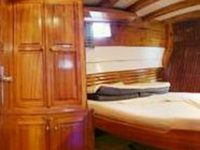 Blue Voyage Cabin Charter 2