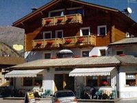 Hotel Caravasc