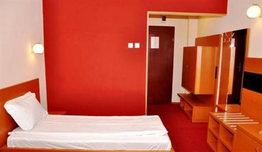 фото отеля Sport B90 Hotel Buzau