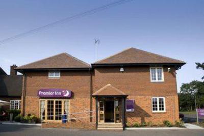 фото отеля Premier Inn Colchester Central