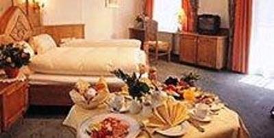фото отеля Castel Hotel Ischgl