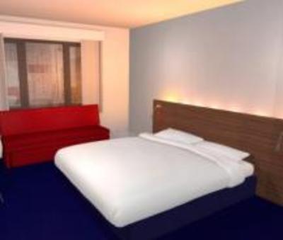 фото отеля Travelodge Hartlepool Marina Hotel