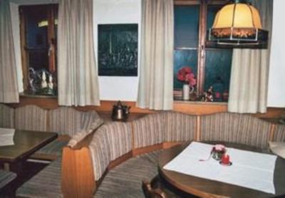 фото отеля Gasthaus Zur Traube Winterrieden