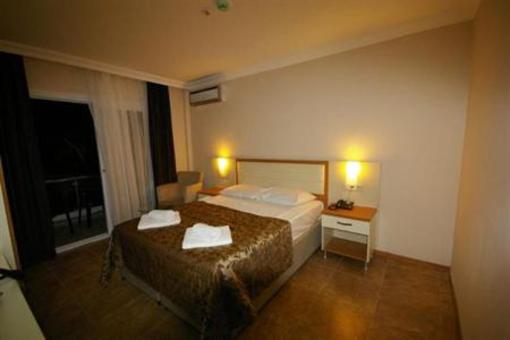 фото отеля Risa Hotel