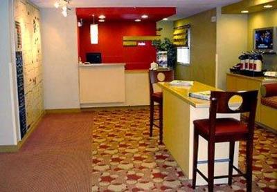 фото отеля TownePlace Suites Indianapolis Keystone