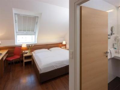 фото отеля Austria Trend Hotel Beim Theresianum