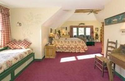 фото отеля Rosewood Country Inn