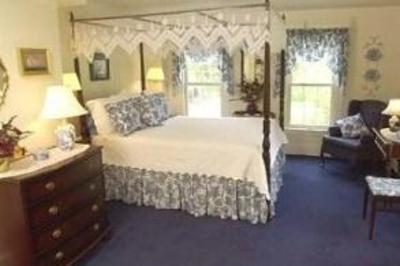 фото отеля Rosewood Country Inn