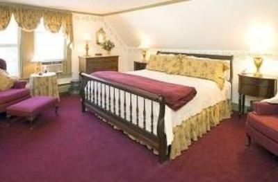 фото отеля Rosewood Country Inn