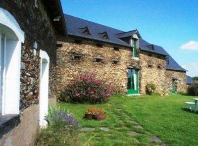 фото отеля Logis Des Aulnays