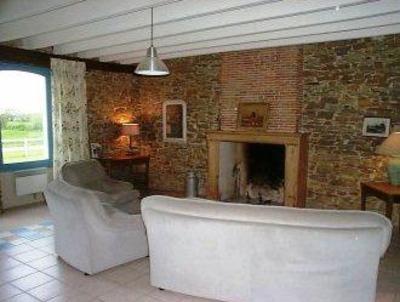 фото отеля Logis Des Aulnays