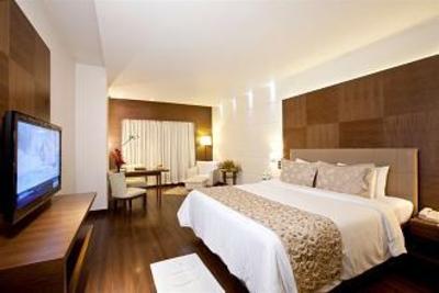 фото отеля Goldfinch Hotel Bangalore