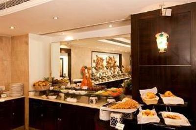 фото отеля Goldfinch Hotel Bangalore