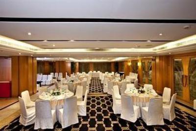 фото отеля Goldfinch Hotel Bangalore