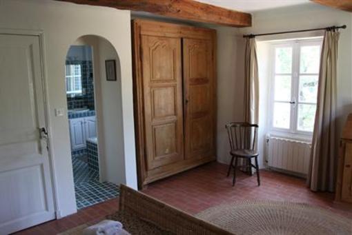 фото отеля Clos Saint Clement