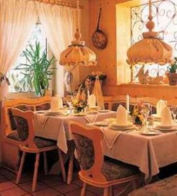 фото отеля Hotel zum Schiffchen Maintal