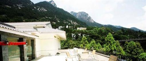 фото отеля Huangshan Hotspring Holiday Hotel