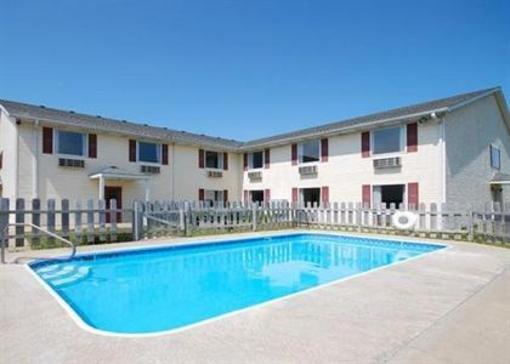 фото отеля Econo Lodge Knob Noster