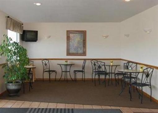 фото отеля Econo Lodge Knob Noster