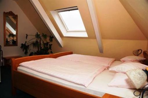 фото отеля Societat Guesthouse