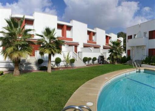 фото отеля Apartamentos Turisticos La Buganvilla
