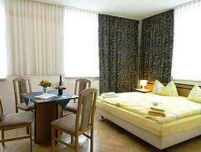 фото отеля Landhotel Zur guten Quelle