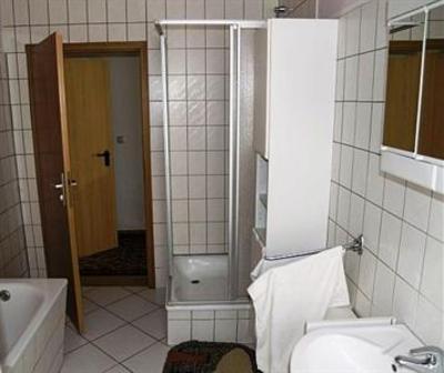 фото отеля Landhotel Zur guten Quelle