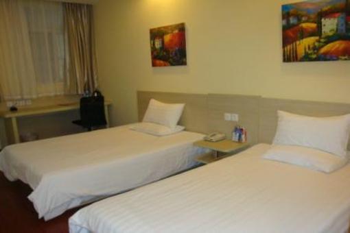фото отеля Hanting Express Wuxi Chunsheng Road