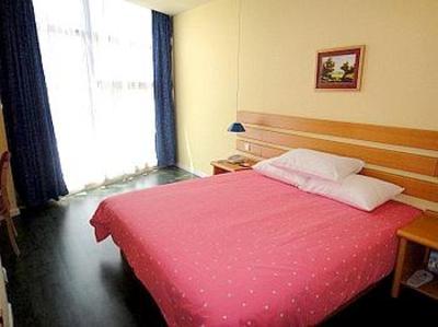 фото отеля Home Inn Shiyan Beijing Road Dongfang Zuobiaocheng