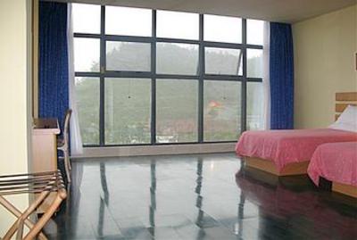 фото отеля Home Inn Shiyan Beijing Road Dongfang Zuobiaocheng