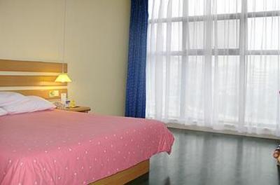 фото отеля Home Inn Shiyan Beijing Road Dongfang Zuobiaocheng