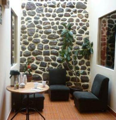 фото отеля Hostal San Blas Inn