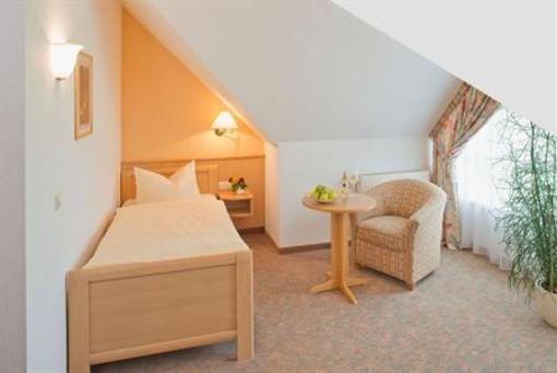 фото отеля Hotel Zum Marschall DuRoc