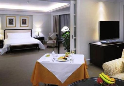 фото отеля Parklane Hotel