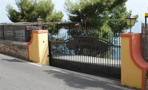 фото отеля Torre Di Cesare Resort Maiori